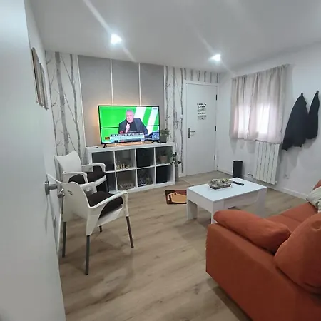 Cala-vivienda Tranquila En Casa Unifamiliar Apartment