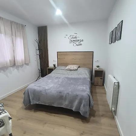 Cala-vivienda Tranquila En Casa Unifamiliar Apartment Vigo